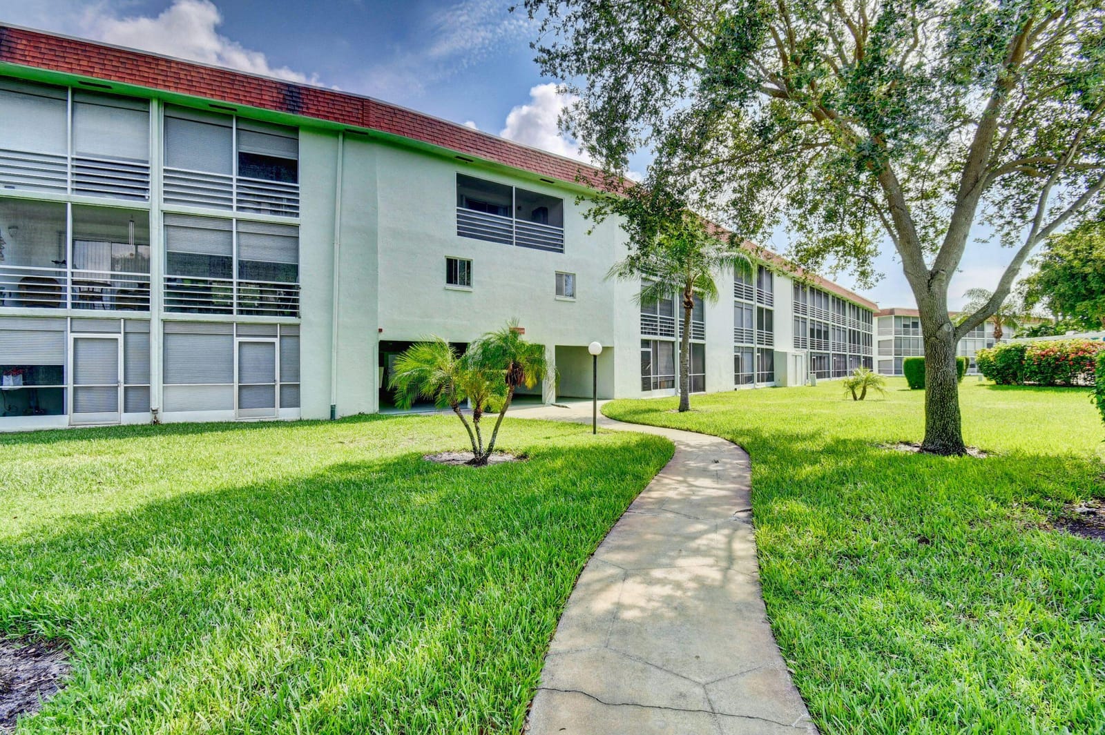 3400 Springdale Boulevard 3a — photo 11