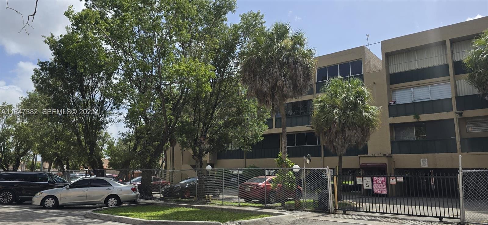 1750 W 56th Street 231, Hialeah, FL 33012 photo 20