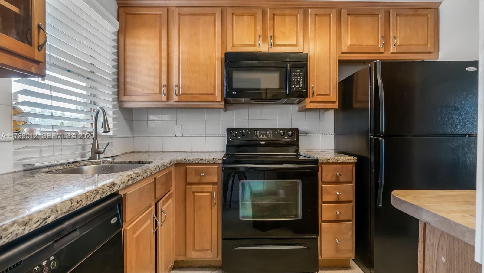 2931 E Sunrise Lakes Drive 104, Sunrise, FL 33322 photo 19