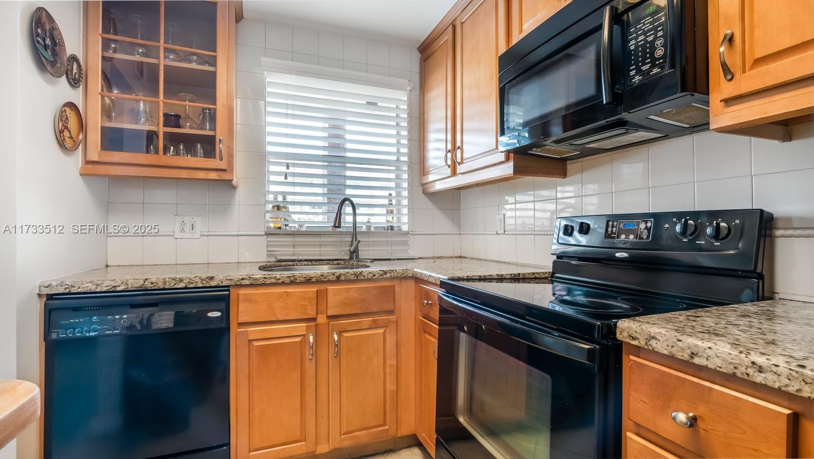2931 E Sunrise Lakes Drive 104, Sunrise, FL 33322 photo 21