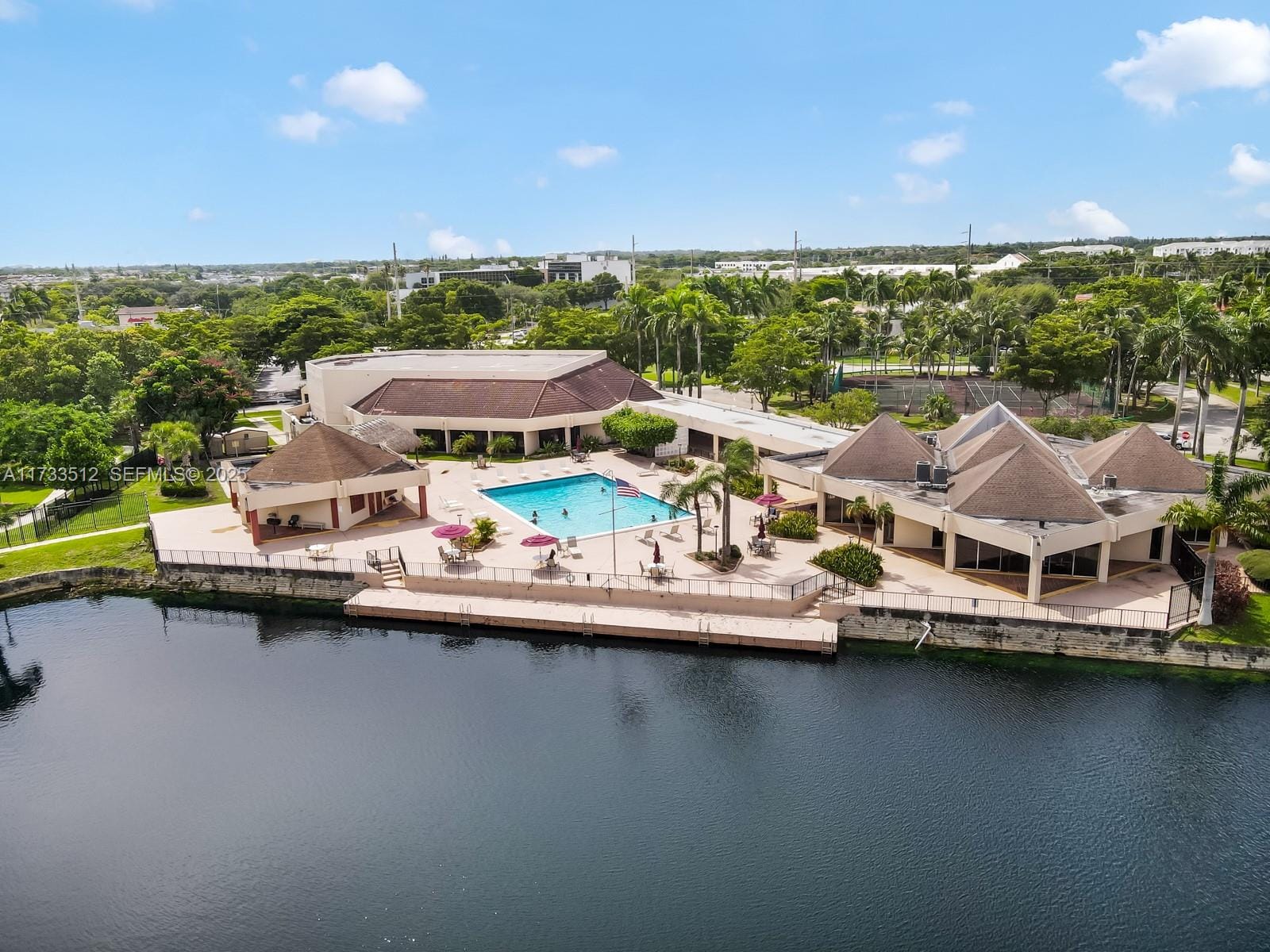 2931 E Sunrise Lakes Drive 104, Sunrise, FL 33322 photo 24