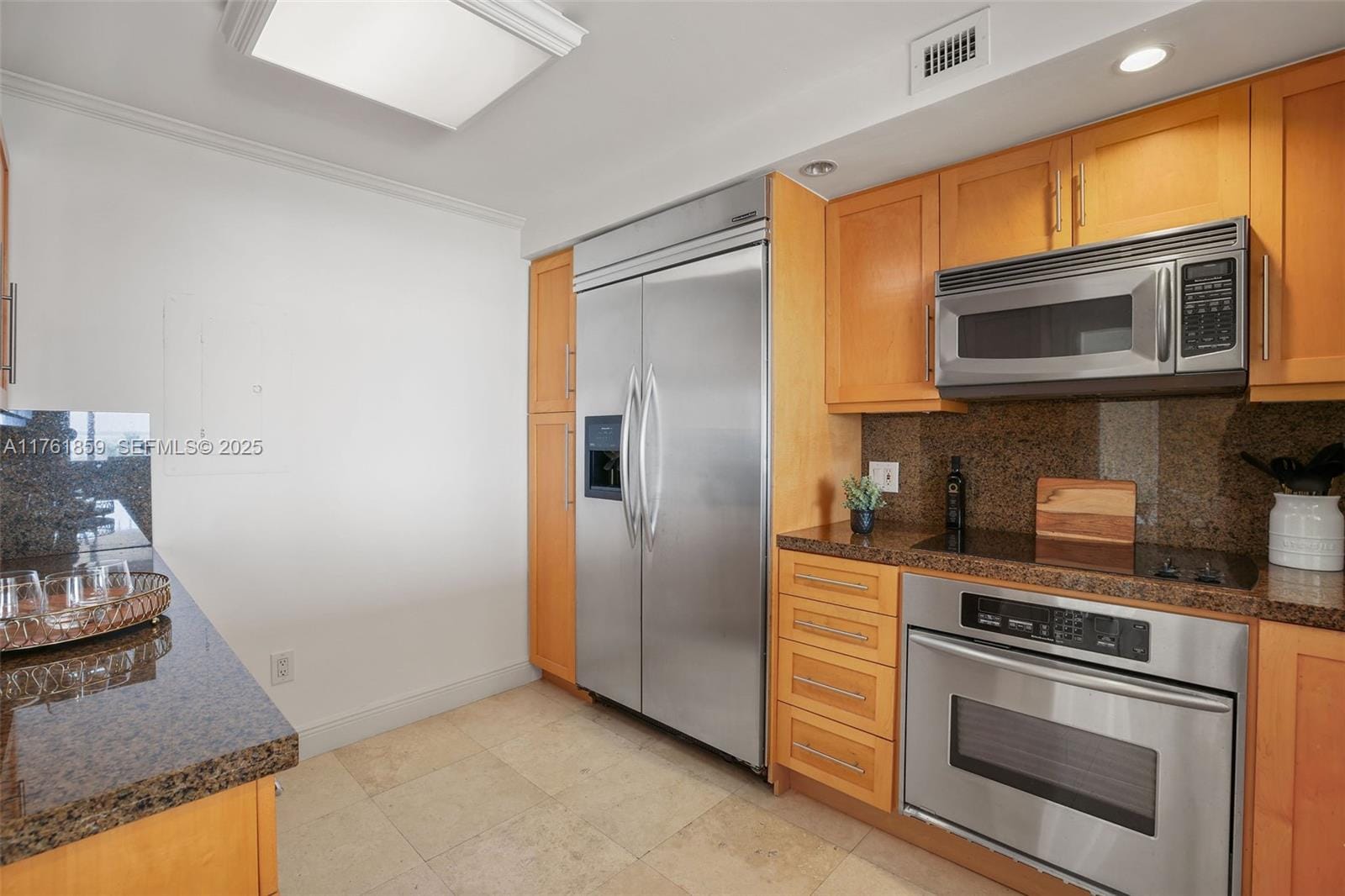 2 Grove Isle Drive B503, Miami, FL 33133 photo 12