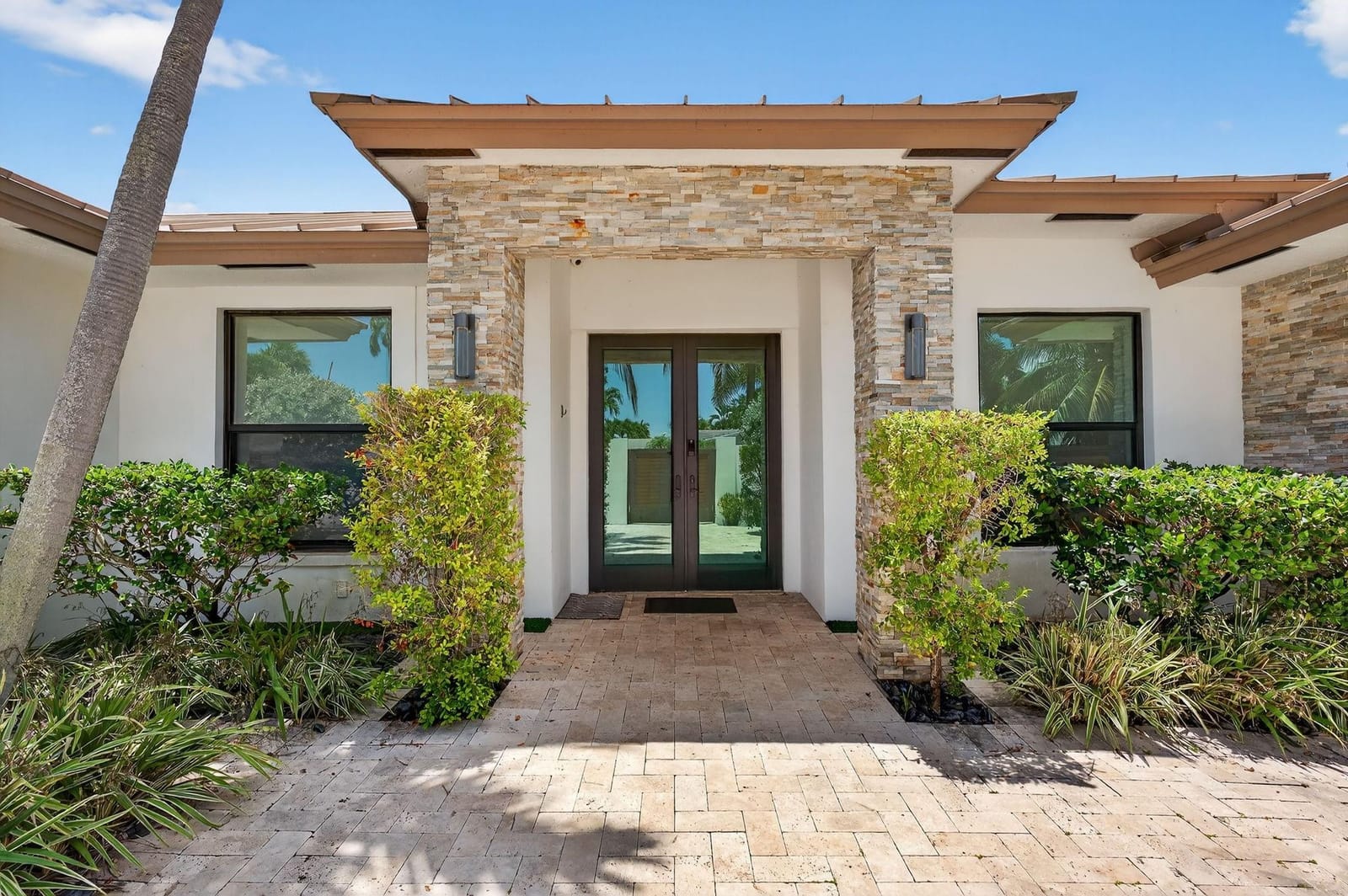 2460 NE 36th Street, Fort Lauderdale, FL 33308 photo 2