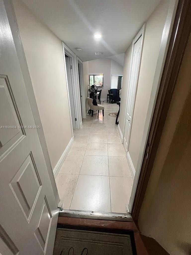 15405 N Miami Lakeway N 307 — photo 3