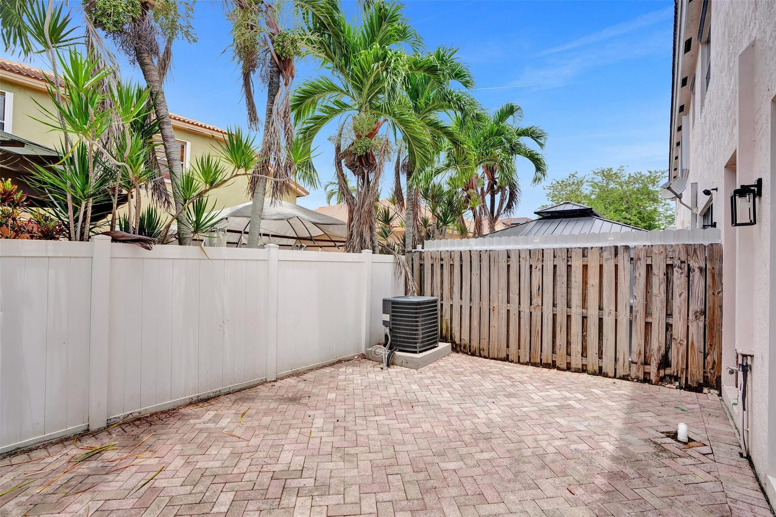2242 NE 42nd Avenue, Homestead, FL 33033 photo 18