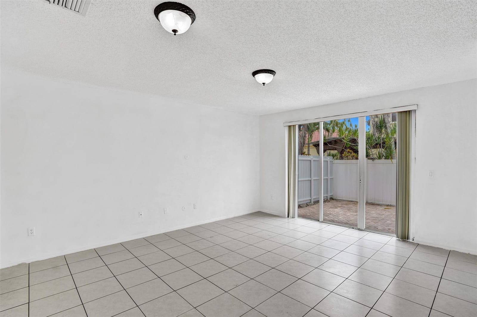 2242 NE 42nd Avenue, Homestead, FL 33033 photo 8