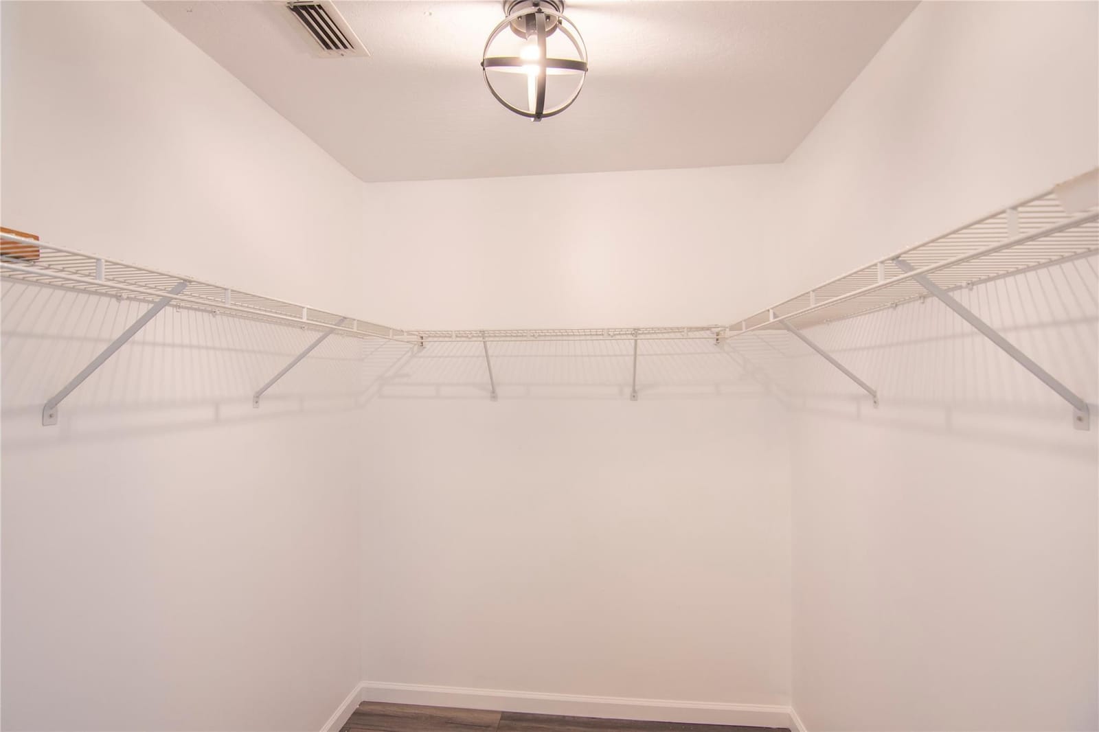 431 Azine Terrace — photo 7