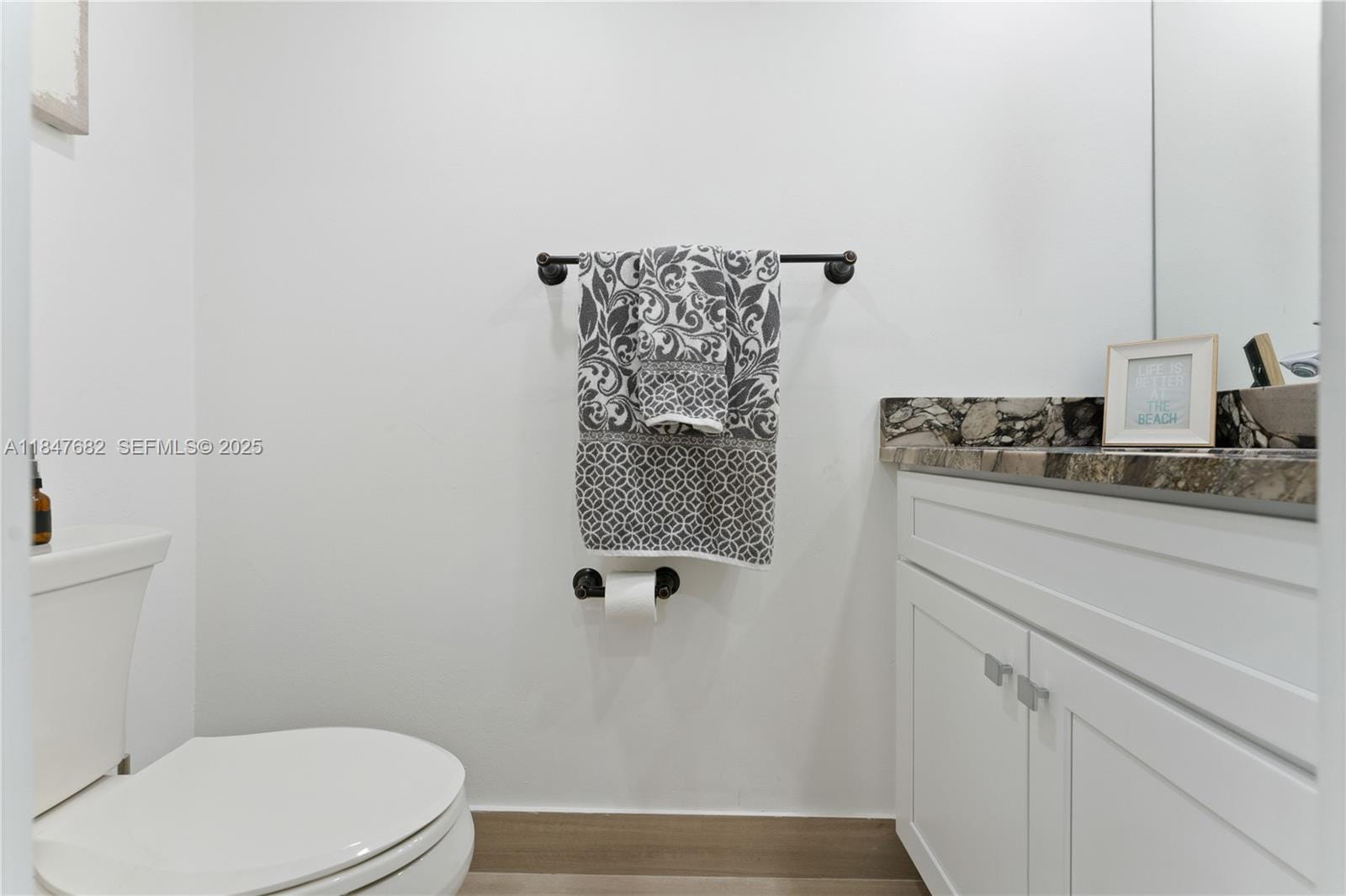 670 Tennis Club Drive 110, Fort Lauderdale, FL 33311 photo 16