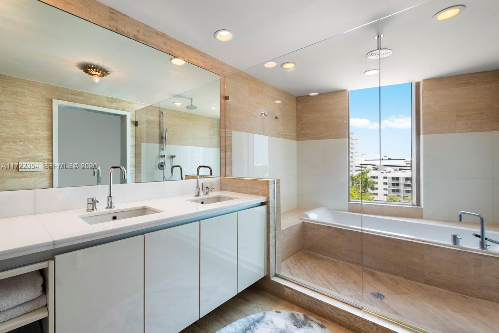1445 16th Street 703, Miami Beach, FL 33139 photo 6
