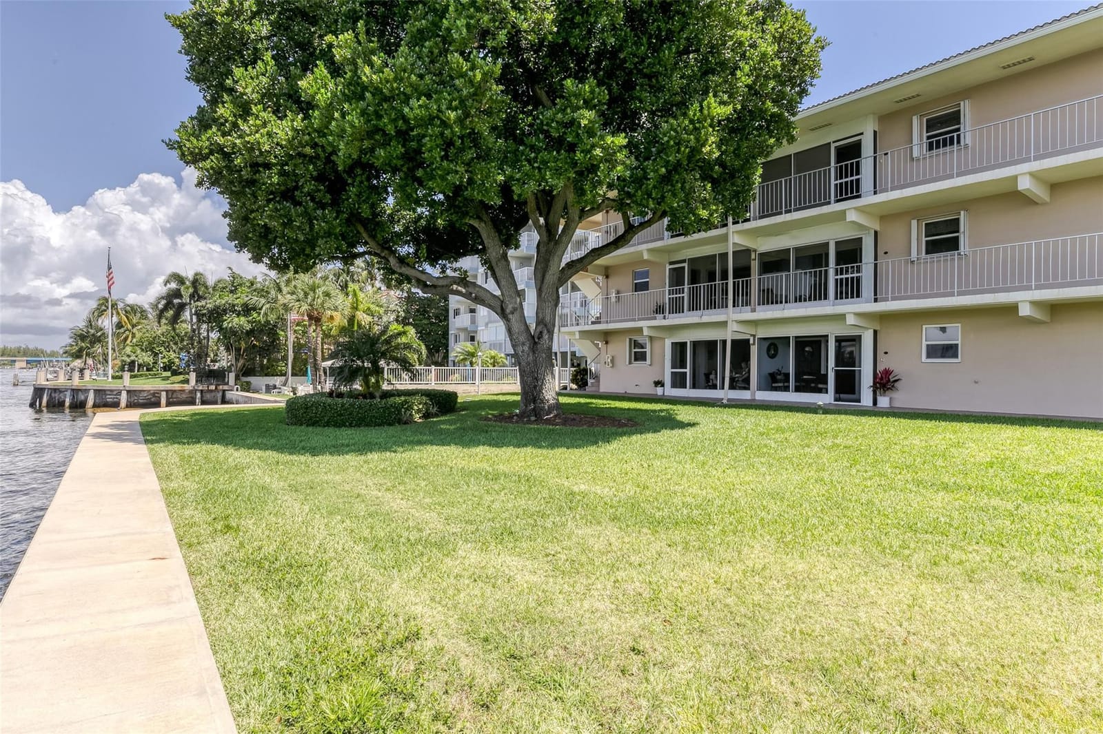 745 SE 19th Avenue 138, Deerfield Beach, FL 33441 photo 28