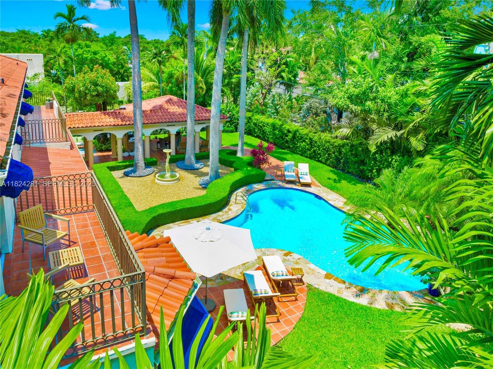 111 Aledo Avenue, Coral Gables, FL 33134 photo 13