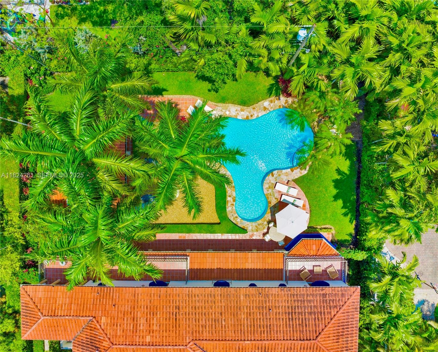 111 Aledo Avenue, Coral Gables, FL 33134 photo 14