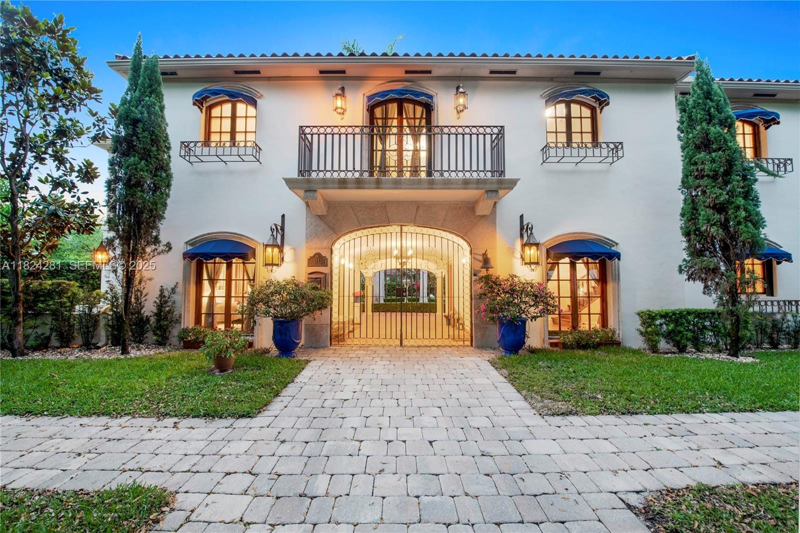 111 Aledo Avenue, Coral Gables, FL 33134 photo 6