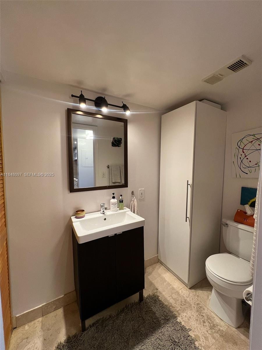 540 Brickell Key Drive 1524, Miami, FL 33131 photo 14