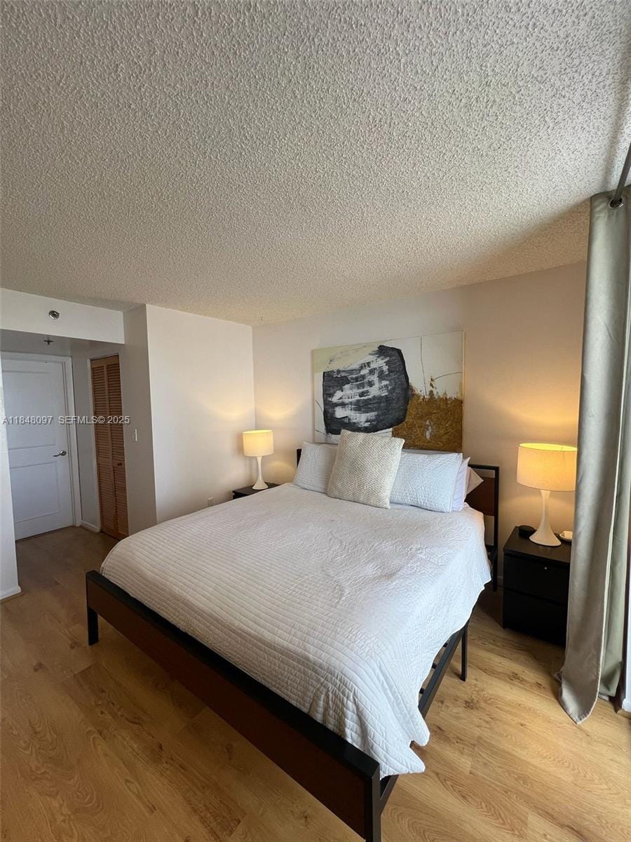 540 Brickell Key Drive 1524, Miami, FL 33131 photo 16