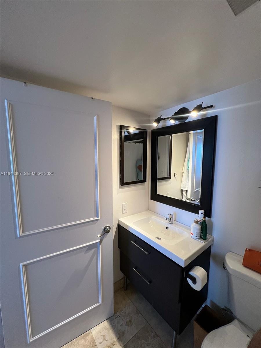 540 Brickell Key Drive 1524, Miami, FL 33131 photo 24