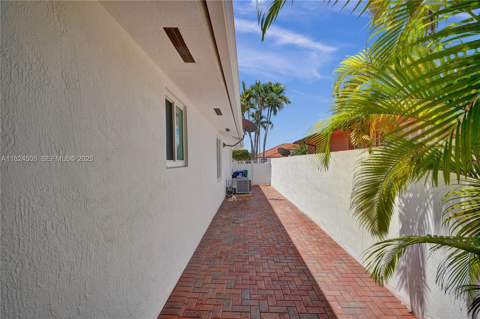 14241 SW 30th Street, Miami, FL 33175 photo 19
