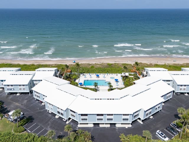 2355 NE Ocean Boulevard 22a, sold in Beachwood Villas, Stuart, FL