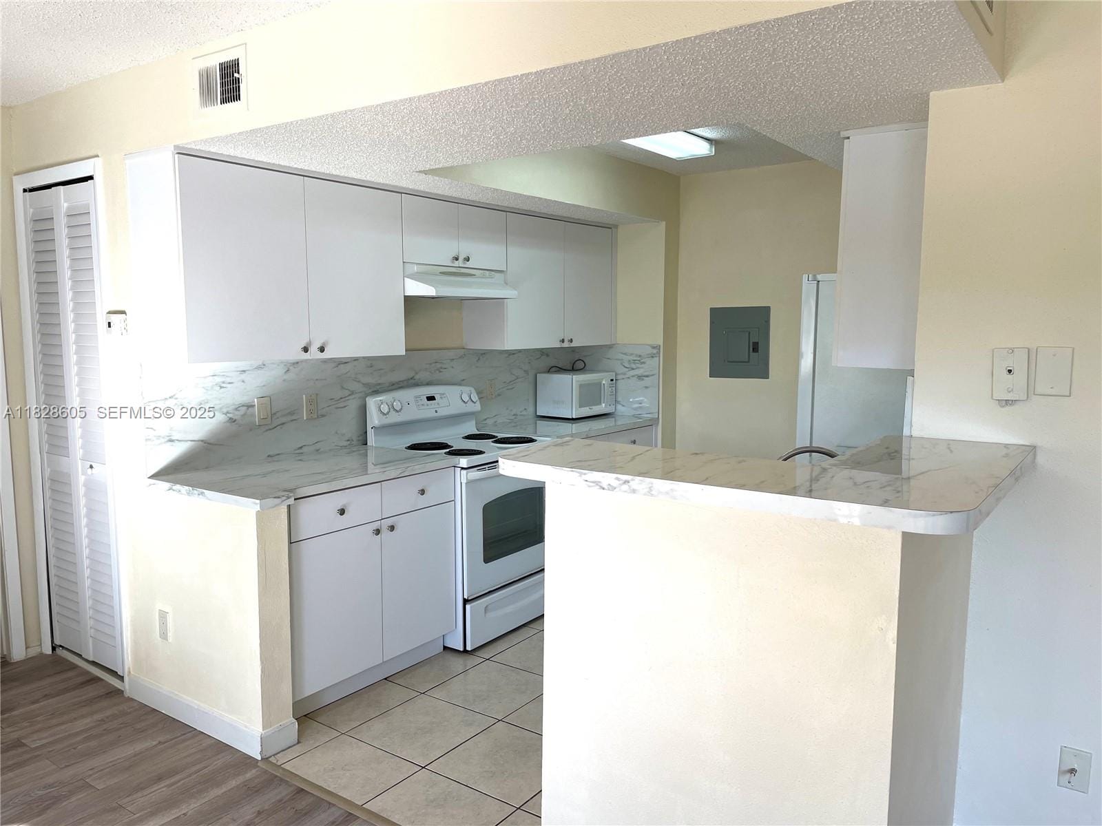 10370 SW 150th Court 9208 — photo 7