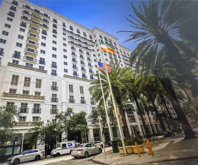 10 Aragon Avenue 1118, Coral Gables, FL 33134