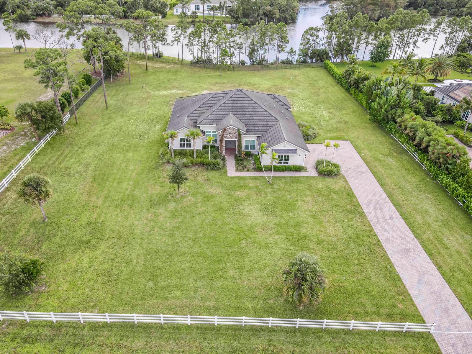 10184 Calabrese Trail, Jupiter, FL 33478 photo 2