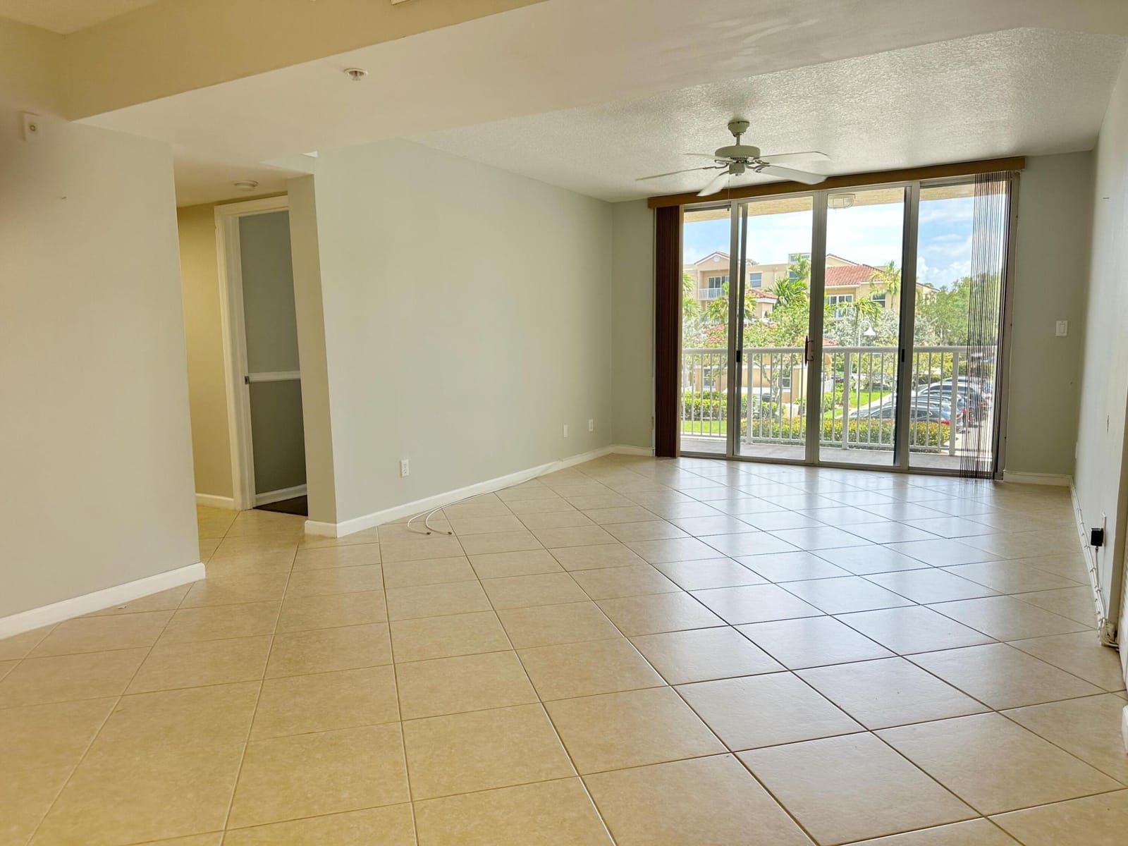 529 E Sheridan Street 2011, Dania Beach, FL 33004 photo 13