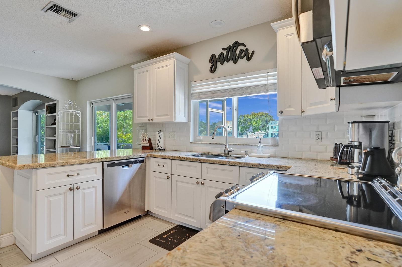 10582 Grove Place, Cooper City, FL 33328 photo 16