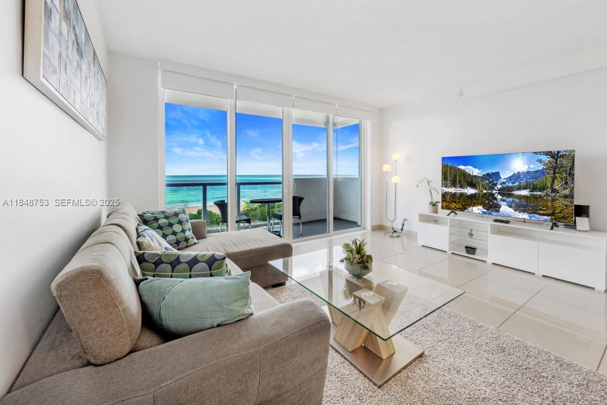 5601 Collins Avenue 511, Miami Beach, FL 33140, Miami Beach