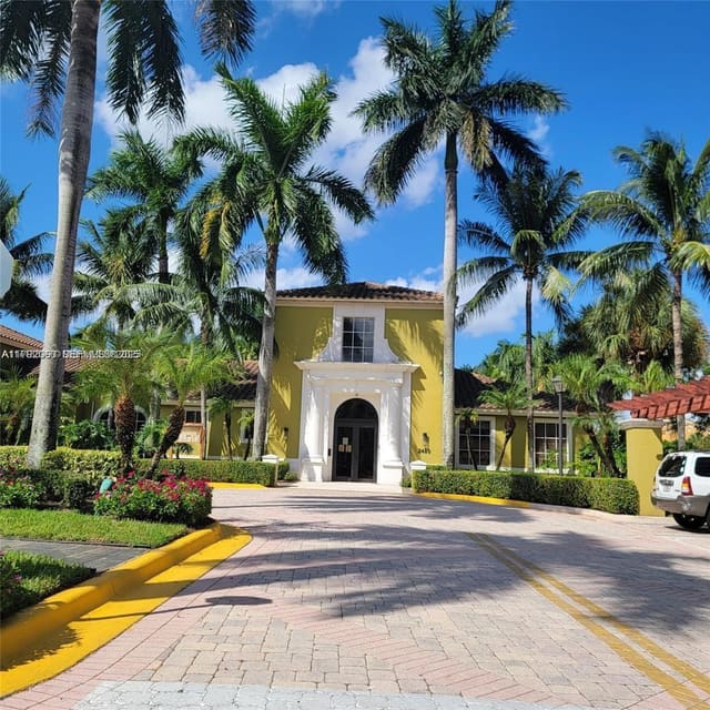 2351 W Preserve Way 205, Miramar, FL 33025