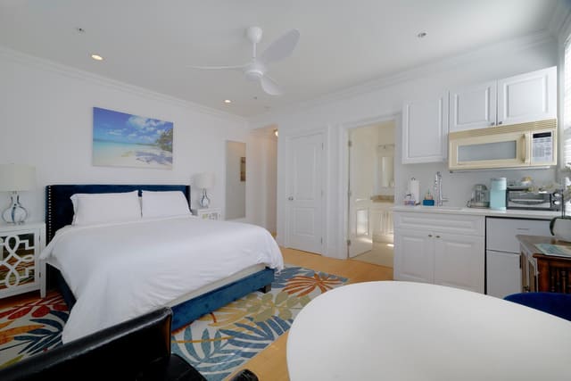235 Sunrise Avenue 3265, Palm Beach, FL 33480