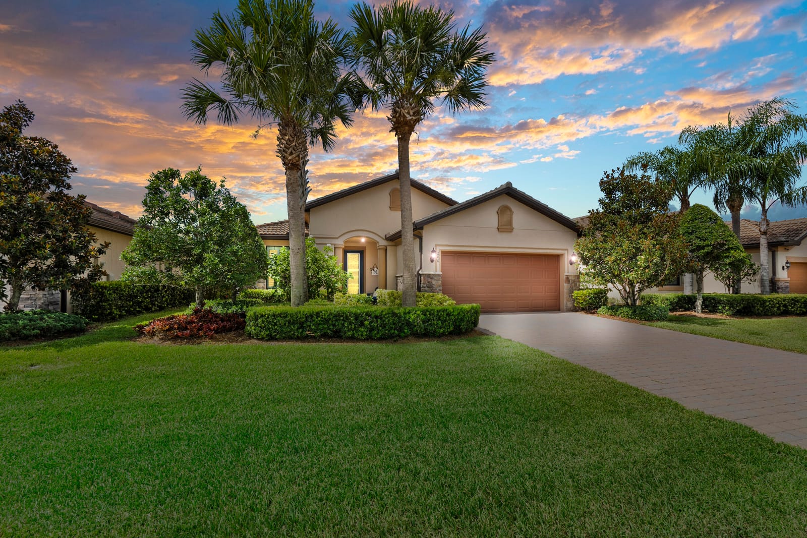 206 SE Courances Drive, Port St. Lucie, FL 34984 photo 4