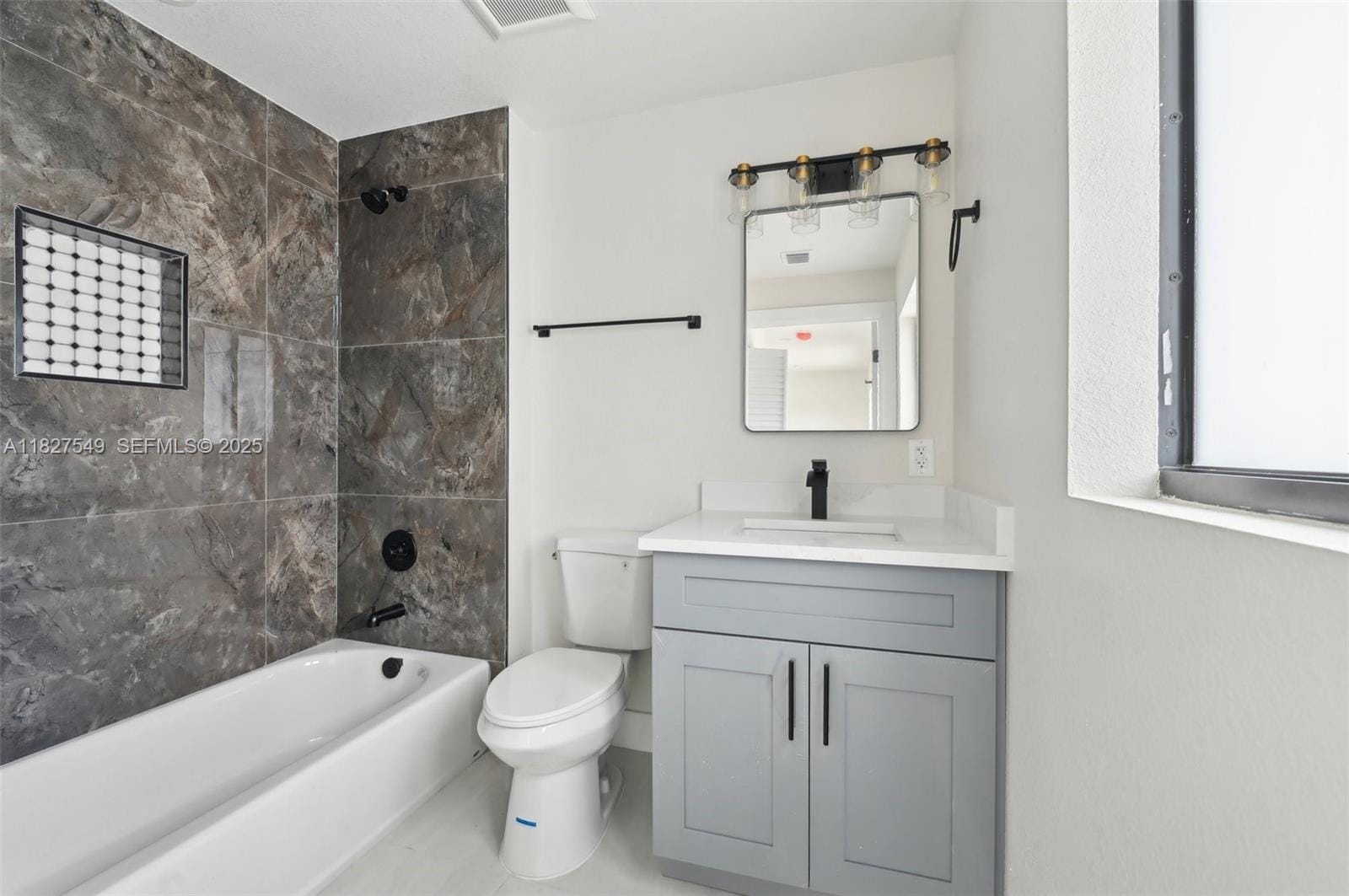 10340 NW 29th Avenue, Miami, FL 33147 photo 28