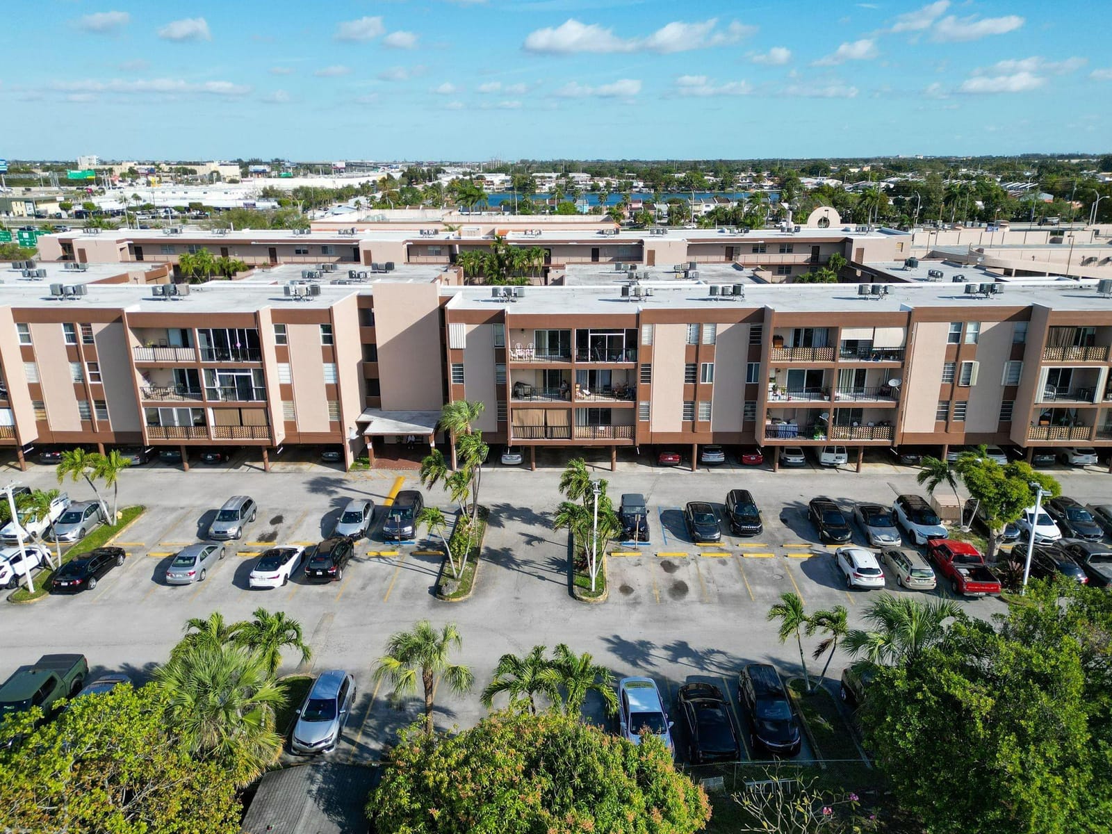 1900 W 68th Street I201 — photo 2