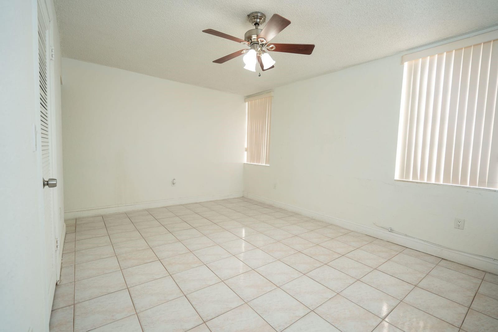 1900 W 68th Street I201, Hialeah, FL 33014 photo 18