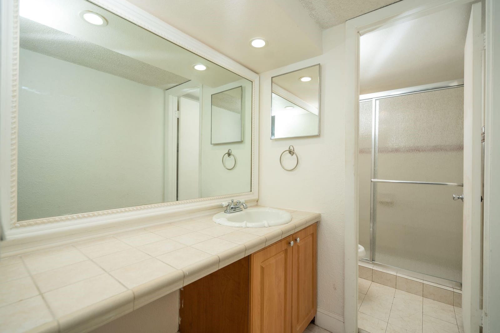 1900 W 68th Street I201, Hialeah, FL 33014 photo 19
