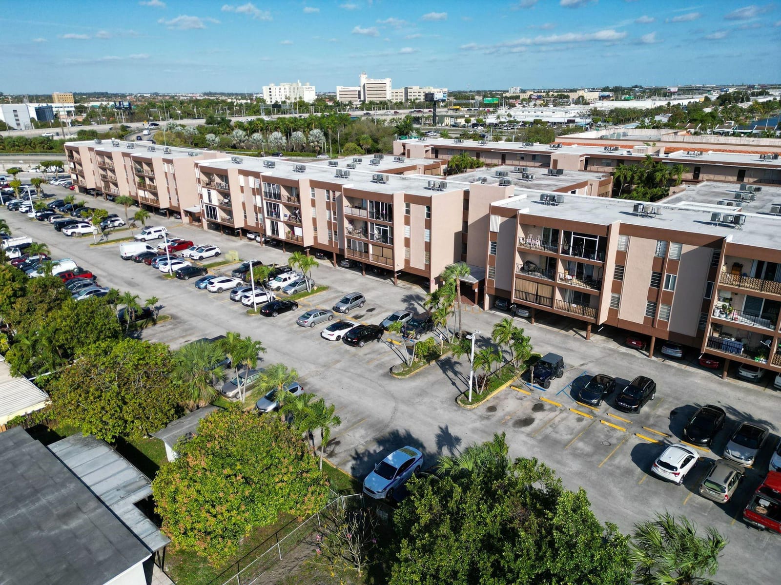 1900 W 68th Street I201 — photo 3