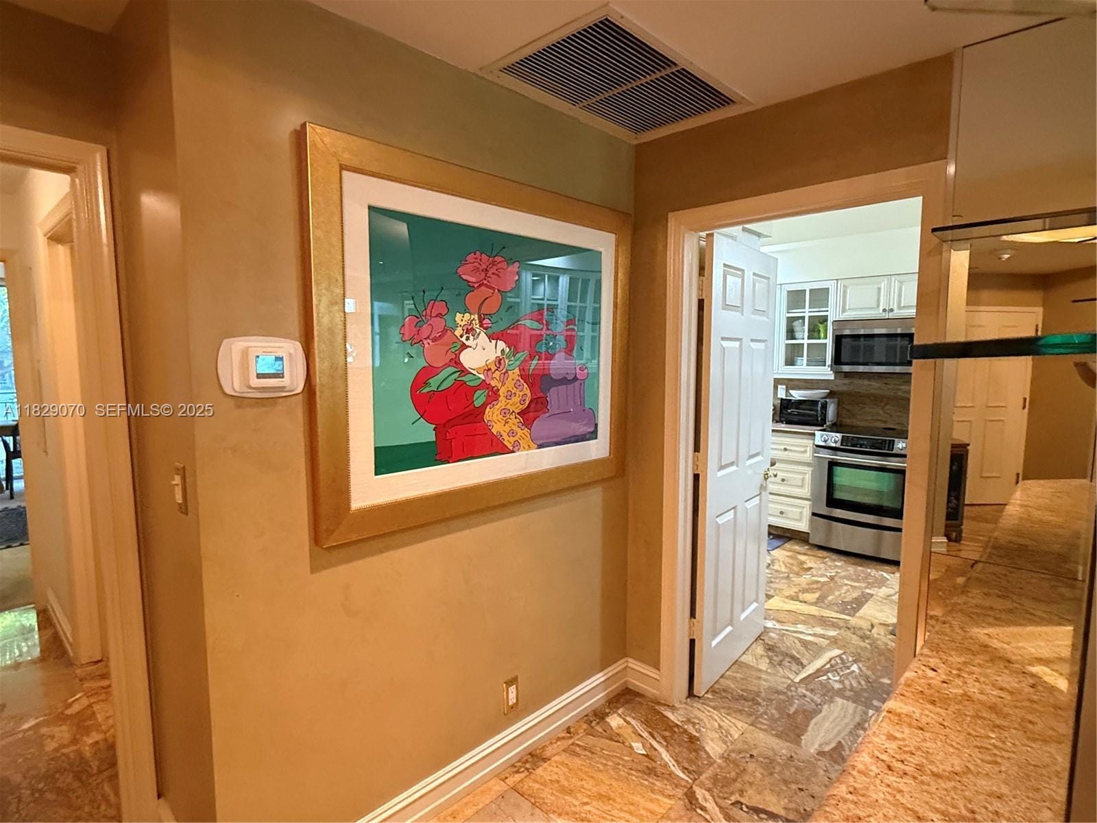 3700 Island Boulevard C203, Aventura, FL 33160 photo 17