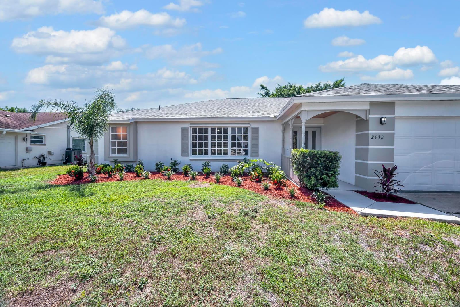 2432 SE Floresta Drive, Port St. Lucie, FL 34984