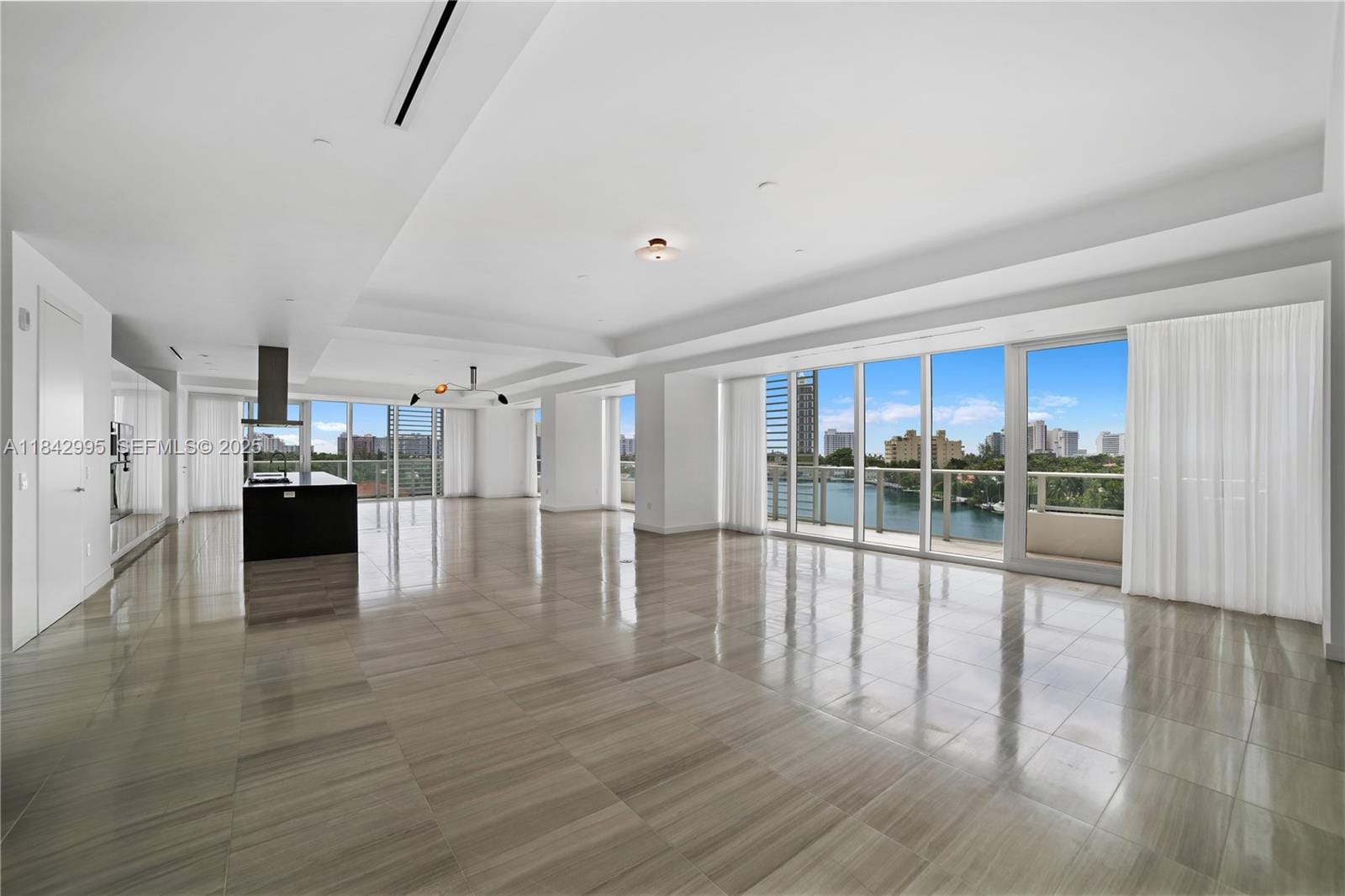 4701 N Meridian Avenue 502, Miami Beach, FL 33140 photo 3