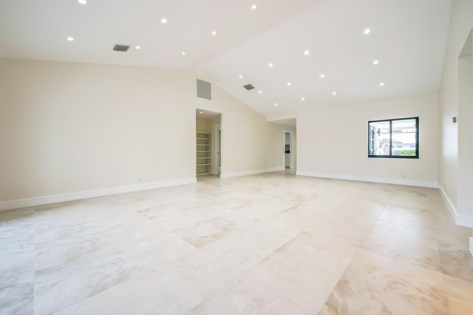 7033 San Sebastian Circle, Boca Raton, FL 33433 photo 10