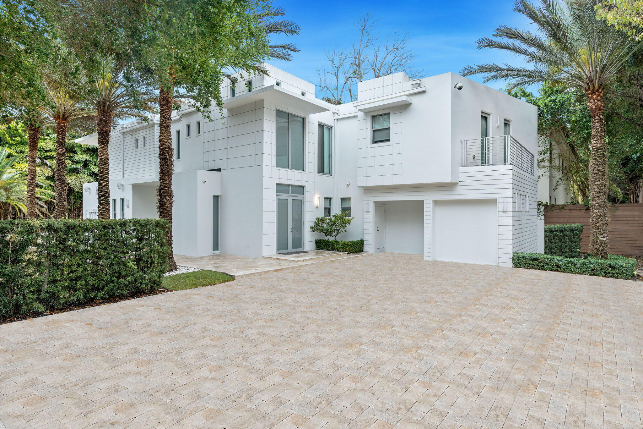3917 S Le Jeune Road, Miami, FL 33146, Miami
