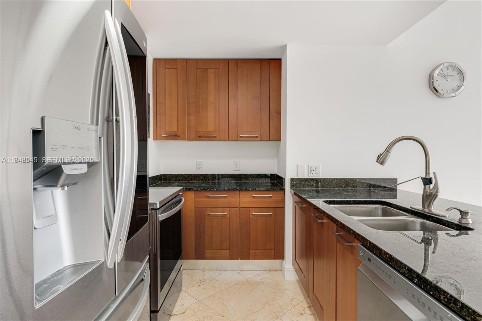 4100 Salzedo Street 601, Coral Gables, FL 33146 photo 4