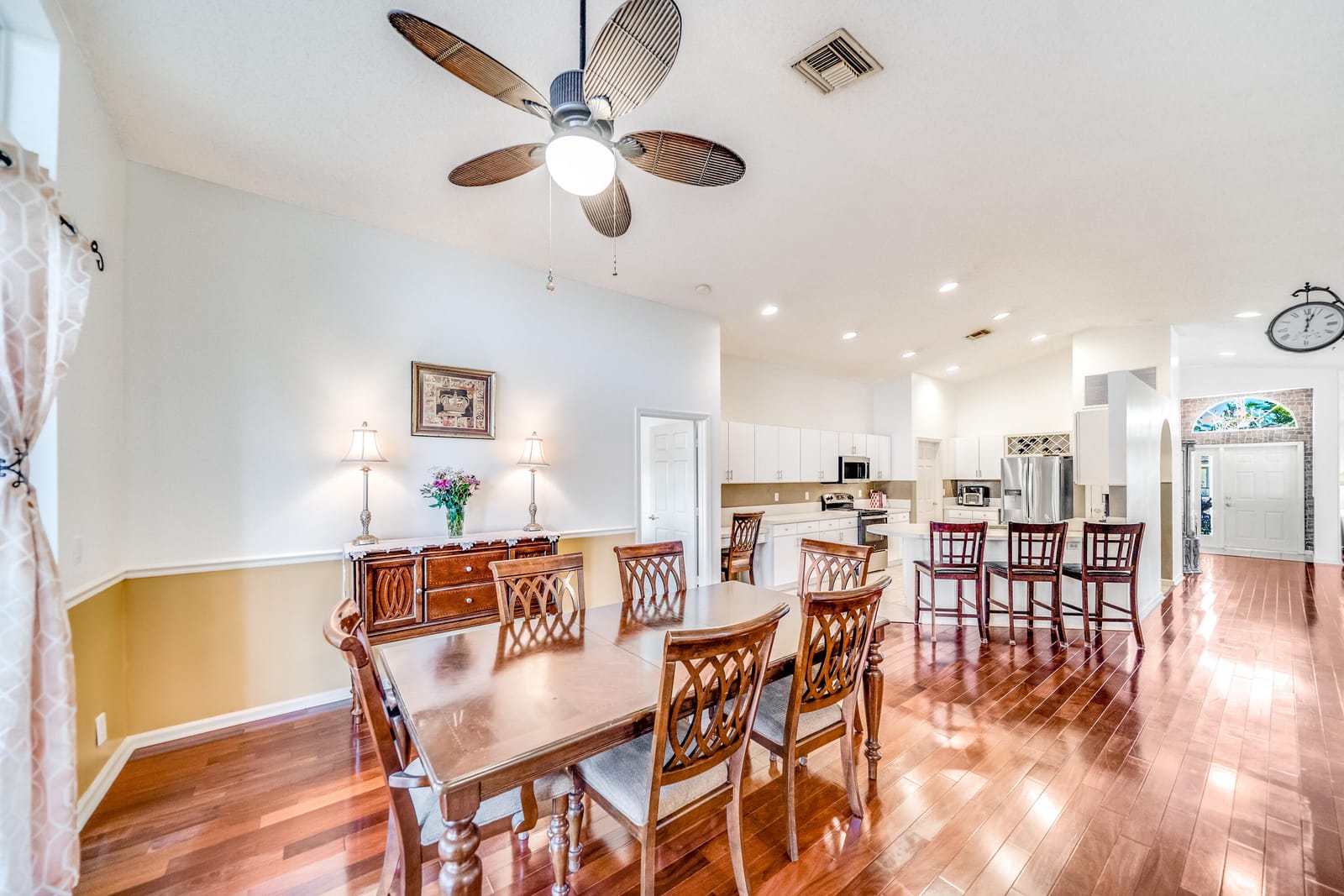 8056 Palm Gate Drive — photo 10