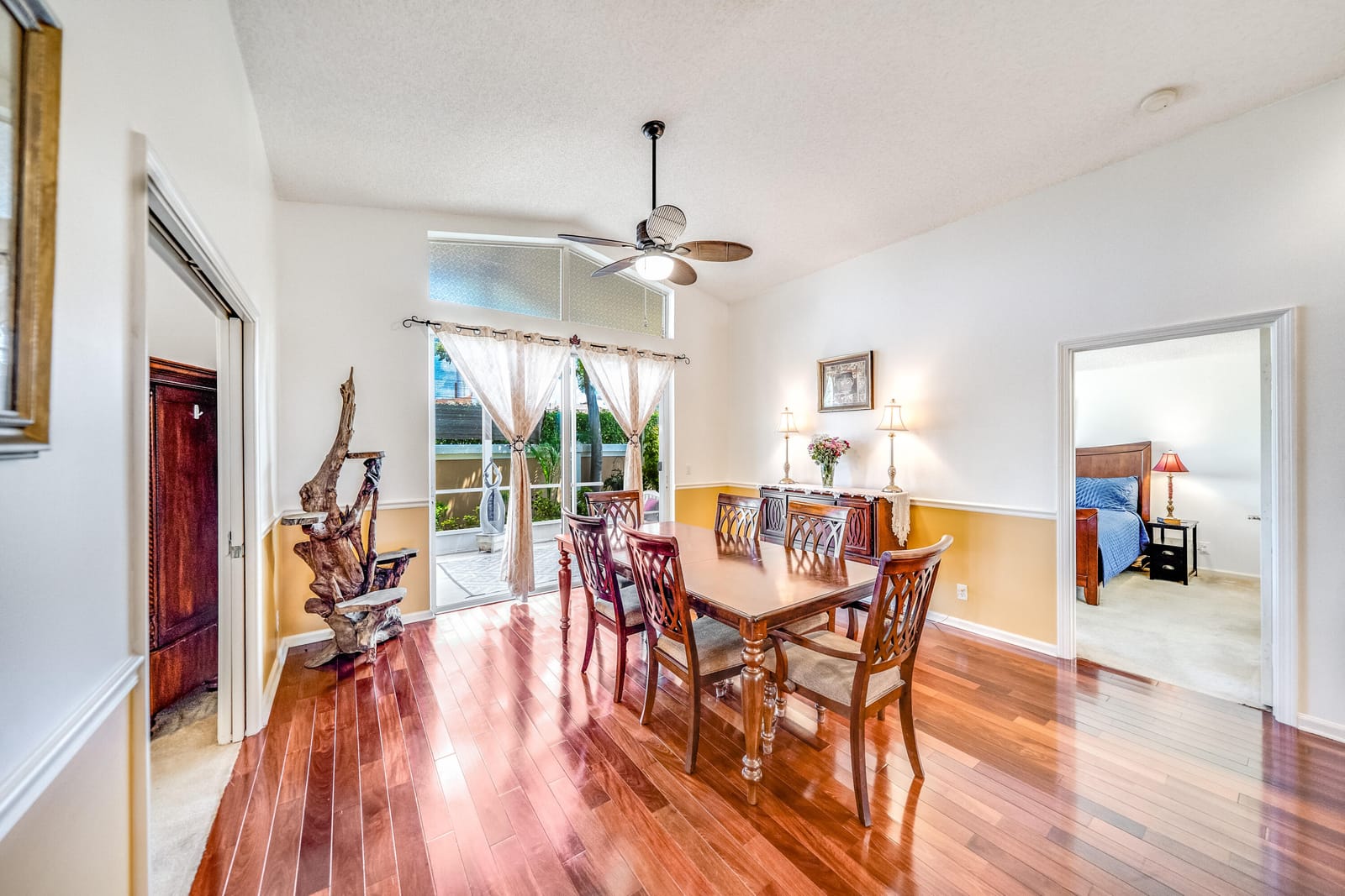 8056 Palm Gate Drive — photo 11