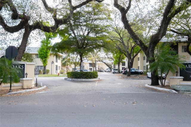 2550 SW 18th Terrace 1705, sold in Marina Oaks Condo, Fort Lauderdale, FL