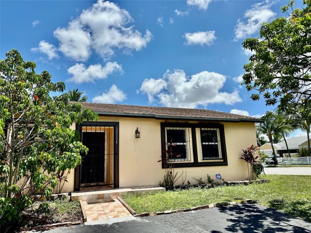 20124 NW 28th Court, sold in Leslie Estates 4, Miami Gardens, FL