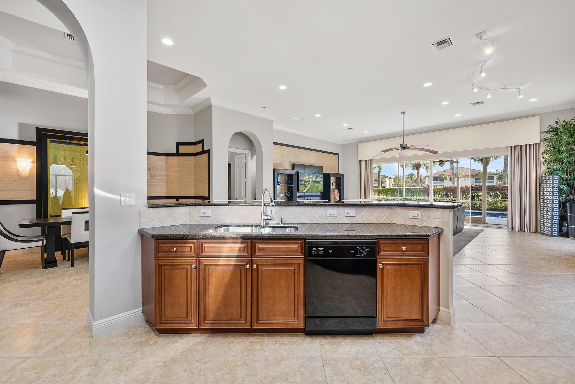 10350 Terra Lago Drive, West Palm Beach, FL 33412 photo 15