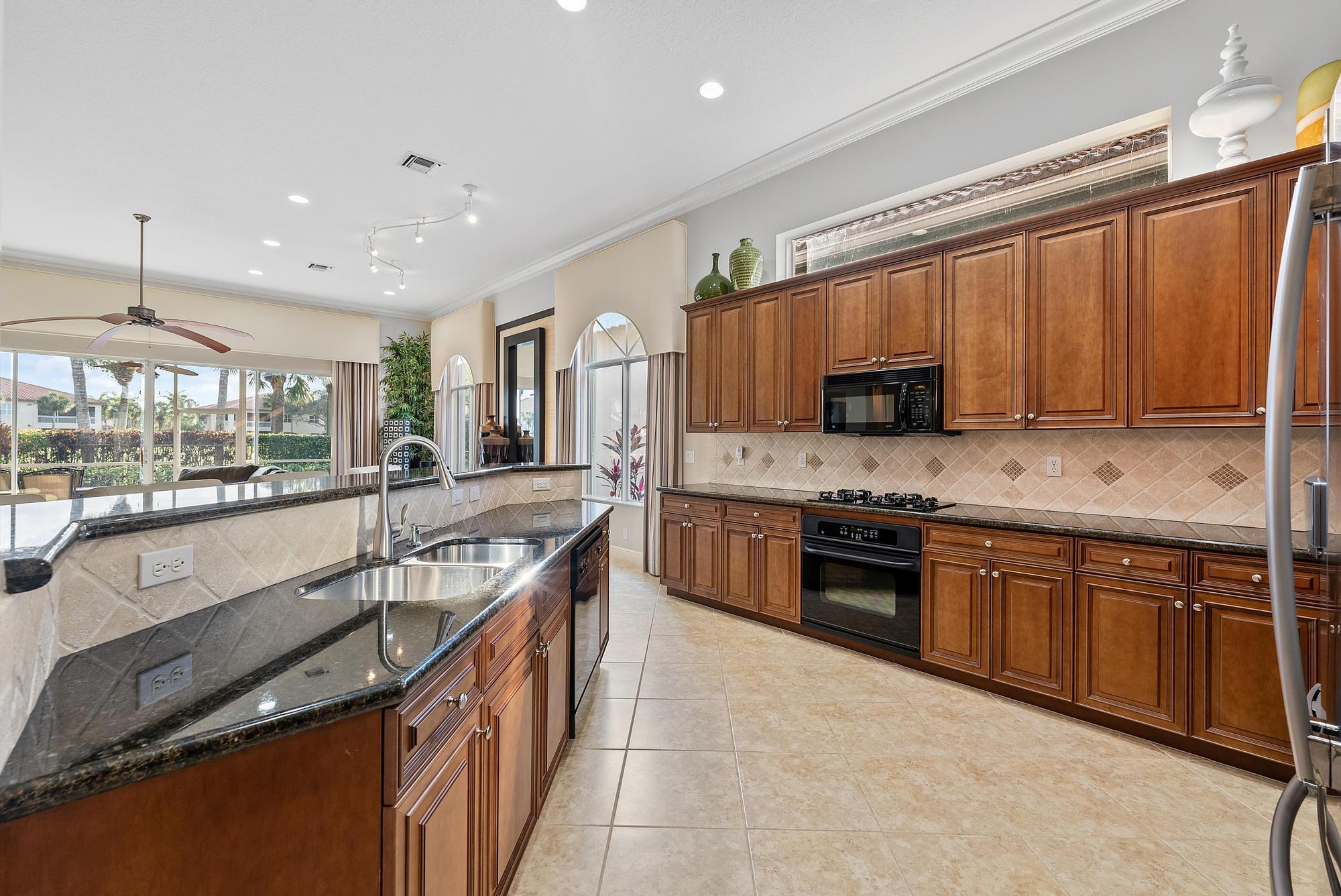 10350 Terra Lago Drive, West Palm Beach, FL 33412 photo 17