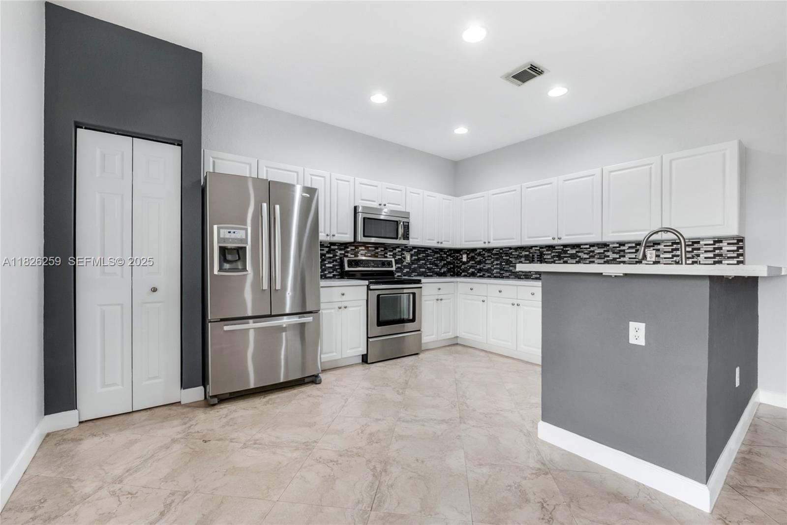22466 SW 94th Place, Cutler Bay, FL 33190 photo 4
