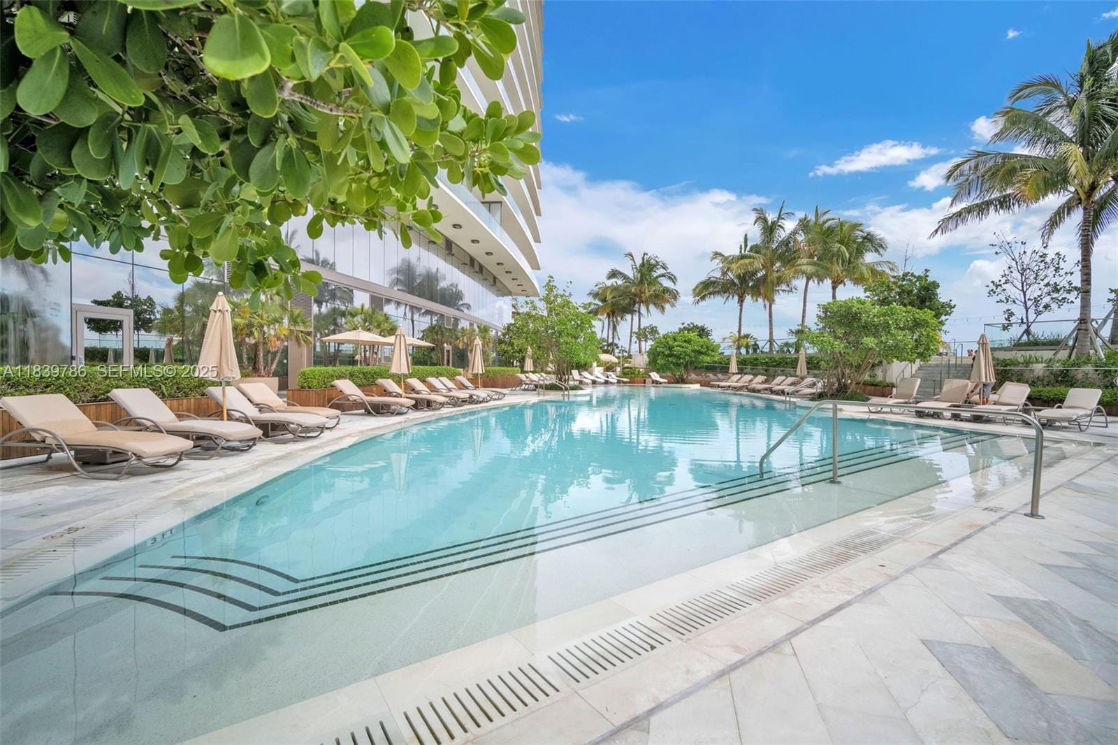 18975 Collins Avenue 1105, Sunny Isles Beach, FL 33160 photo 29